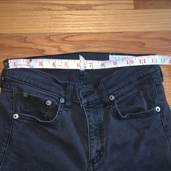 Rag & Bone Skinny Ankle Black Raw Hem Size 26 - Picture 11 of 15